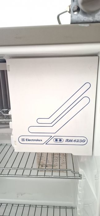 Frigider rulotă Electrolux