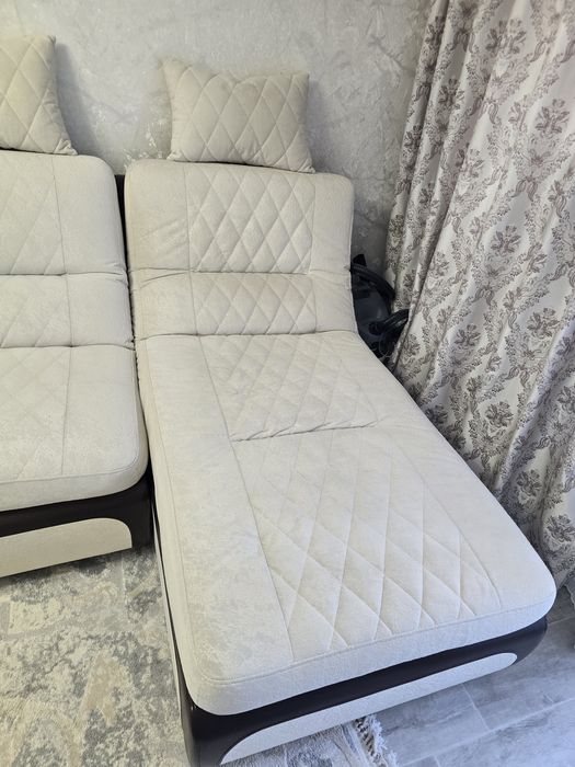 Продам диван в гостиную