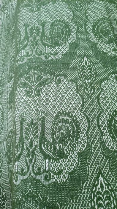 Тъкано вълнено покривало за спалня /килим