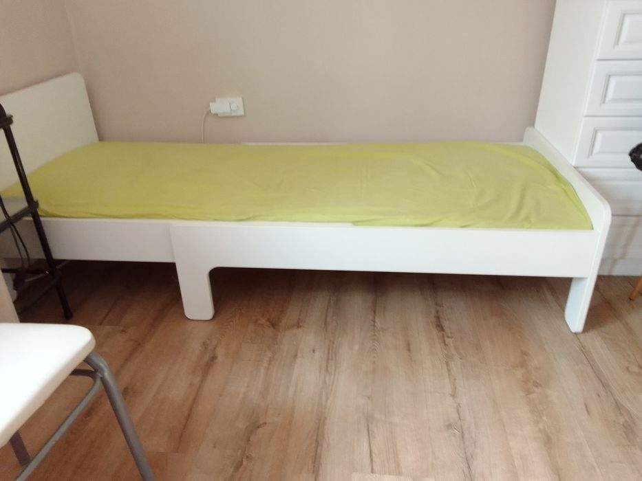 Продавам детско легло ново