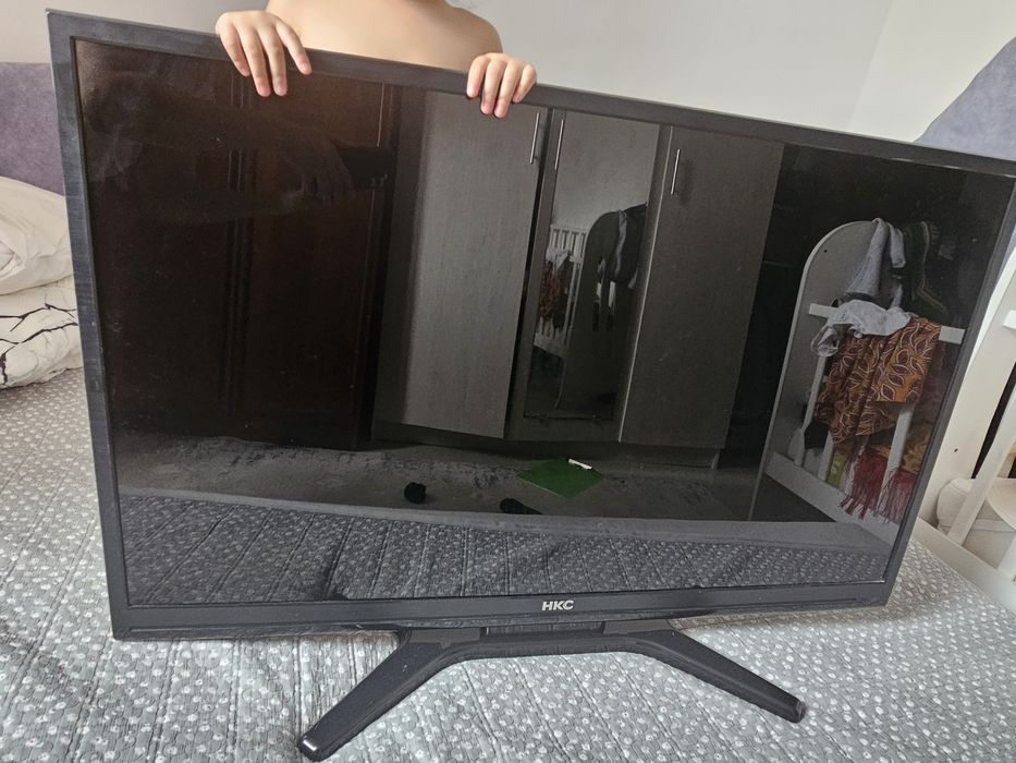 Продам телевизор