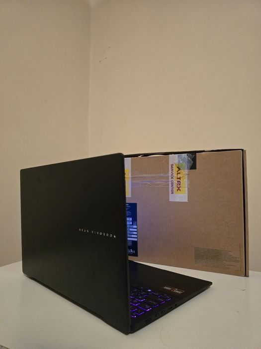 ASUS Vivobook S16 OLED 3.2K 120Hz Ryzen 9, 24GB RAM, 1TB SSD, Garanție