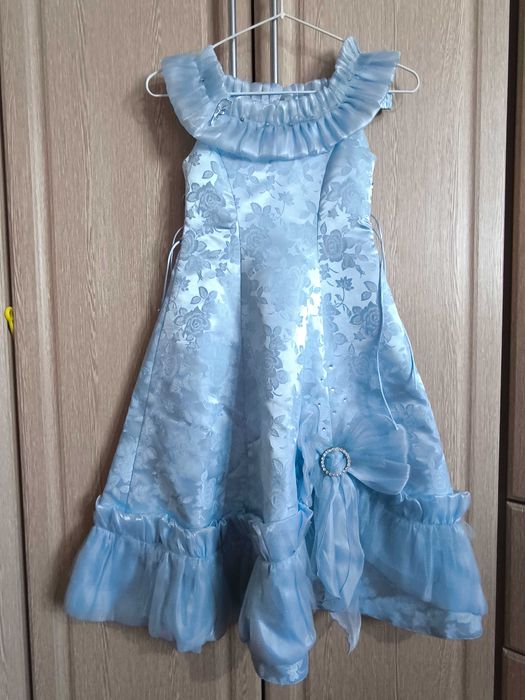 Детское нарядное платье