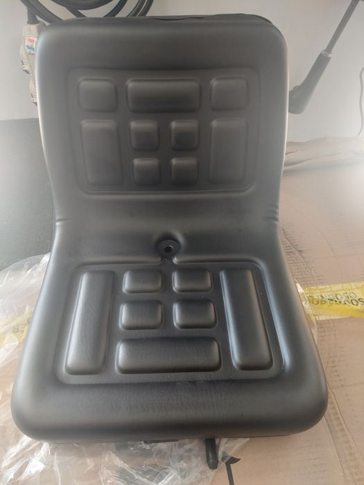 Scaun tractor buldo motostivuitor