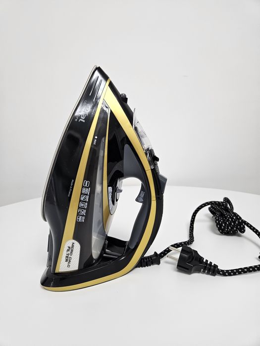 Fier calcat Tefal Ultimate NOU