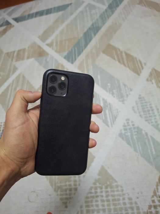 Айфон 11 про идеал сост без царапин