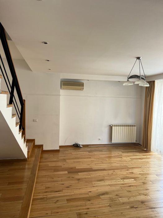 2 Apartamente de inchiriat unul cu 2 si celalalt cu 3 camere duplex in Satul Francez,Sector 1 Bucuresti
