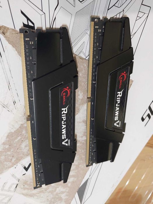 32GB 3200Mhz CL16 - DDR4 RAM памет