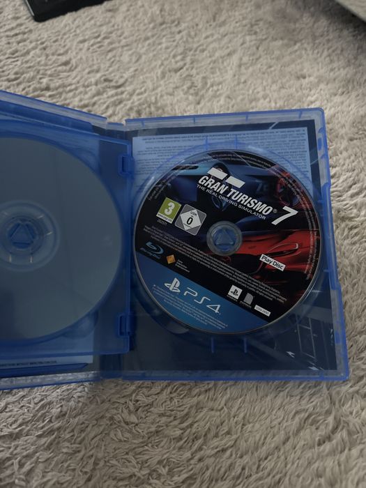 Продавам волан HORI с педали за PS5, PS4, PS3 и PC + игри