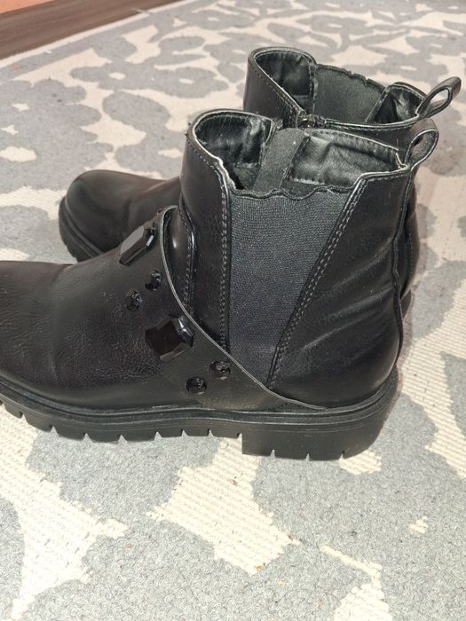 Зимни боти  един път носени