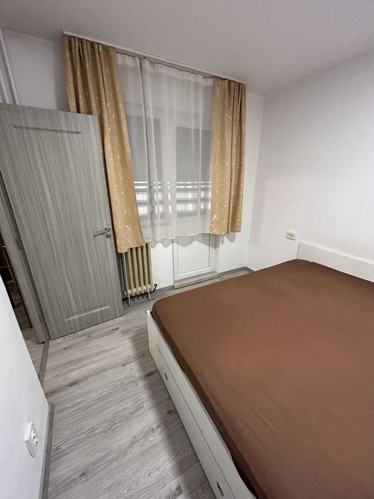 Proprietar inchiriez ap. 2 camere, Spital Judetean, centrala, aer cond