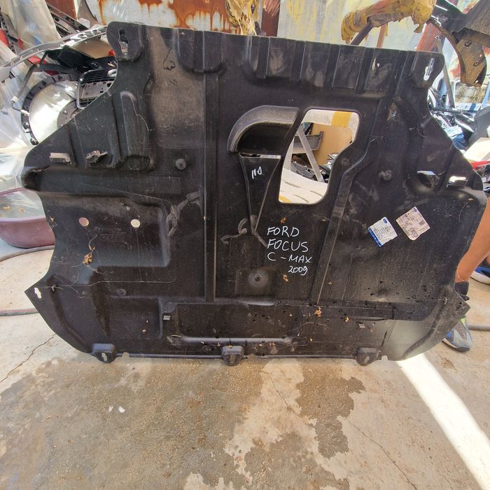 Ford Focus C-Max 2009 кора под двигател
