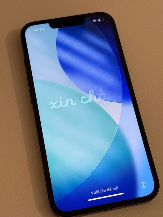Продам iPhone 13