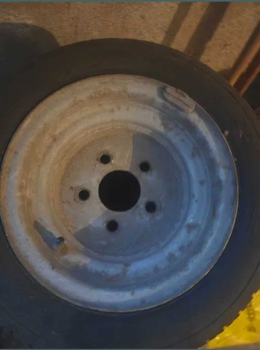 4 метални джанти за ремарке с гуми MAXXIS 195/55R10C