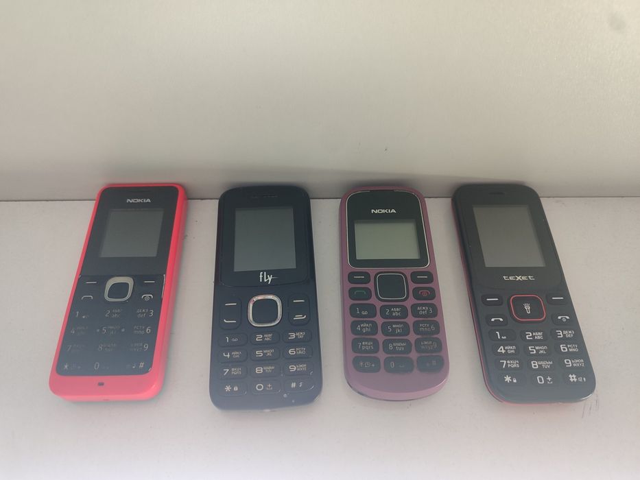 Продам кнопочный телефоны