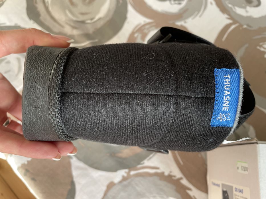 Ортопедична обувка шина за контузия на крак стъпало