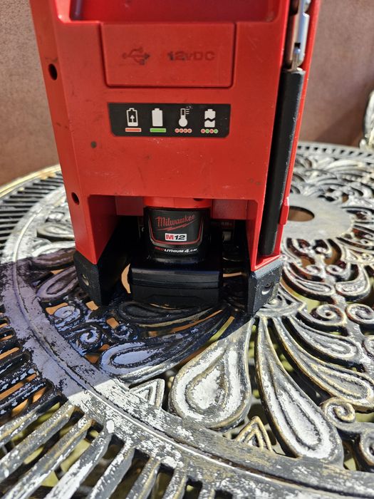 Boxa cu Bluetooth milwaukee m12