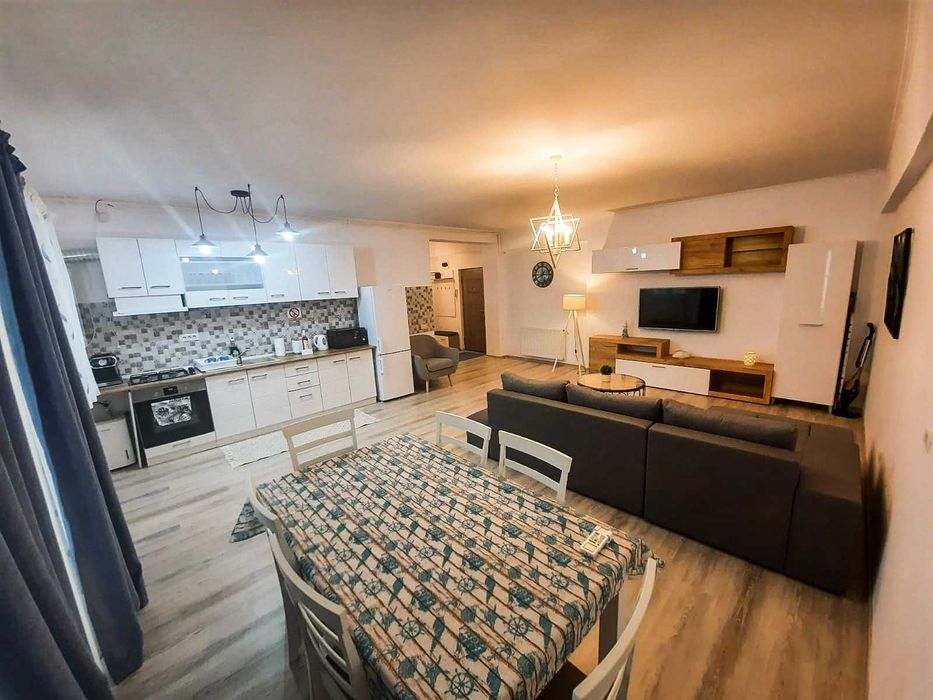 Apartament 2 camere chirie minim 12 luni , 50 m de plajă - Mamaia-Nord