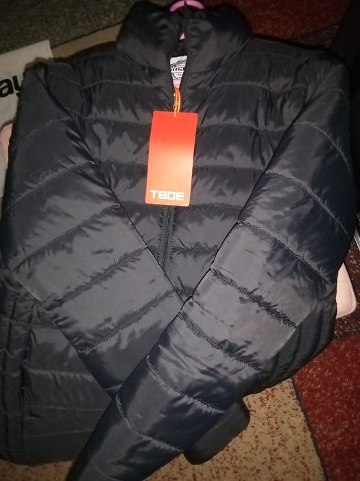 Куртки от 2000, пиджаки 3000 Новые