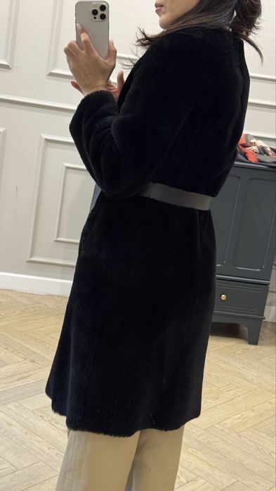 Шубка Massimo dutti