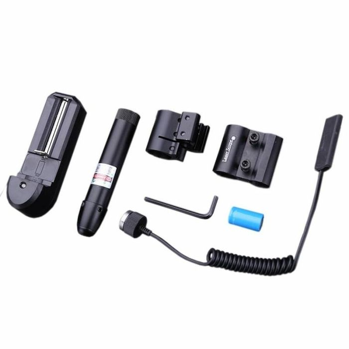 Laser verde cu microcomutator, montabil pe arma,distanta 1000m,nou