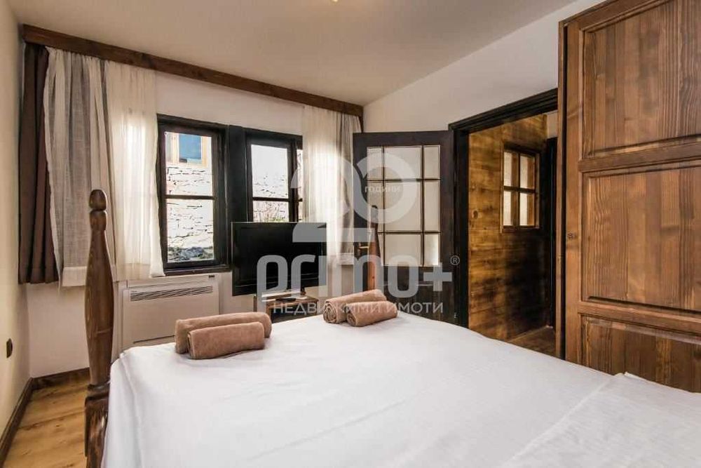 Къща с разработен бизнес