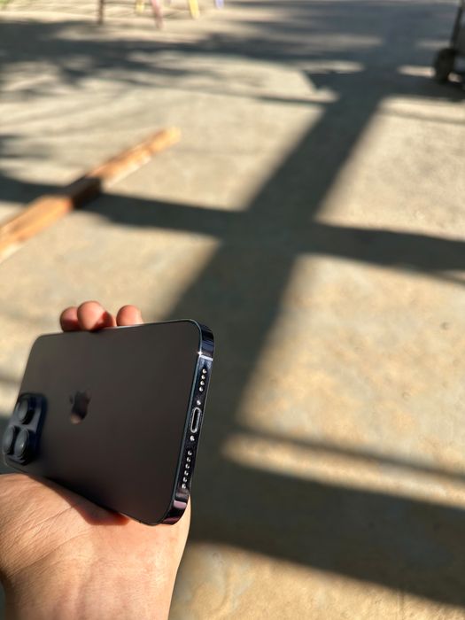 Продам Iphone 14 PRO MAX