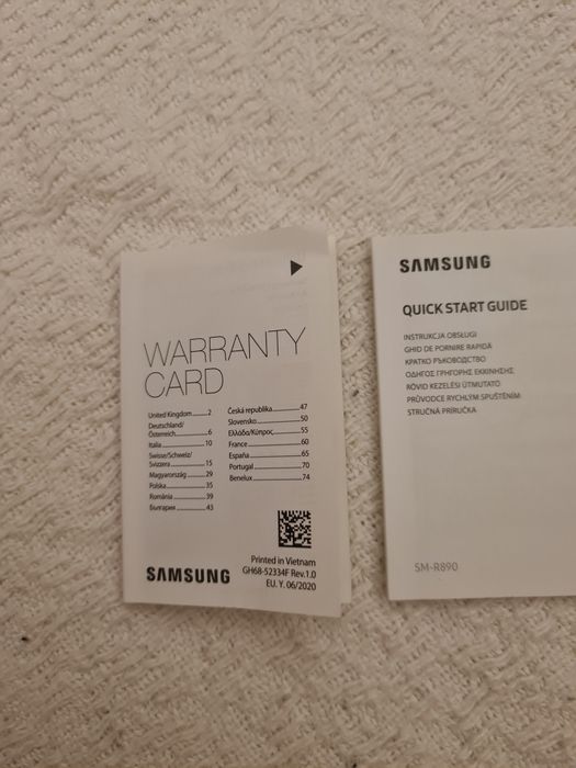 Продавам Samsung Watch 4 Classic 46mm + Комплект 4 Каишки