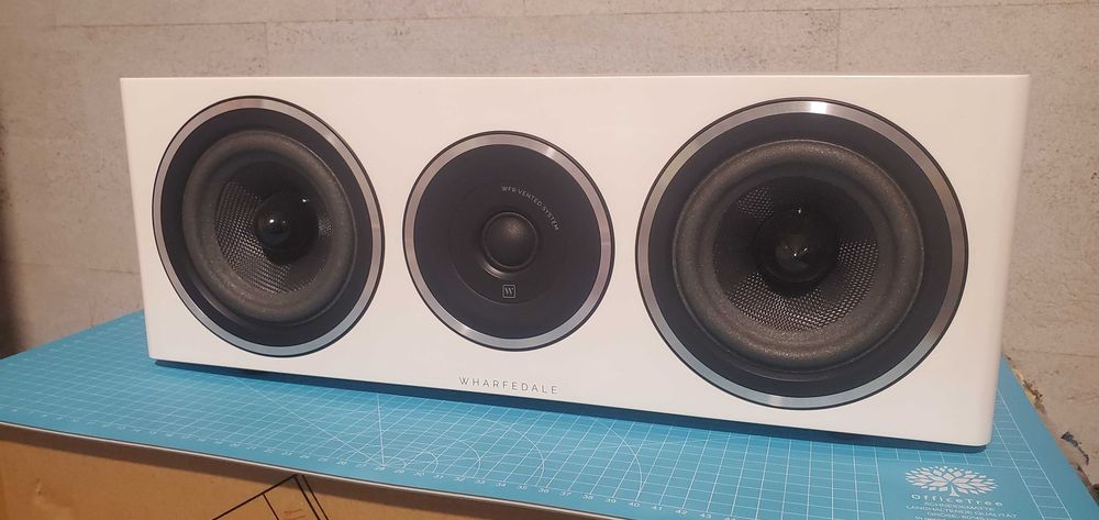 Centru Wharfedale Diamond 11.CS si Jamo A102