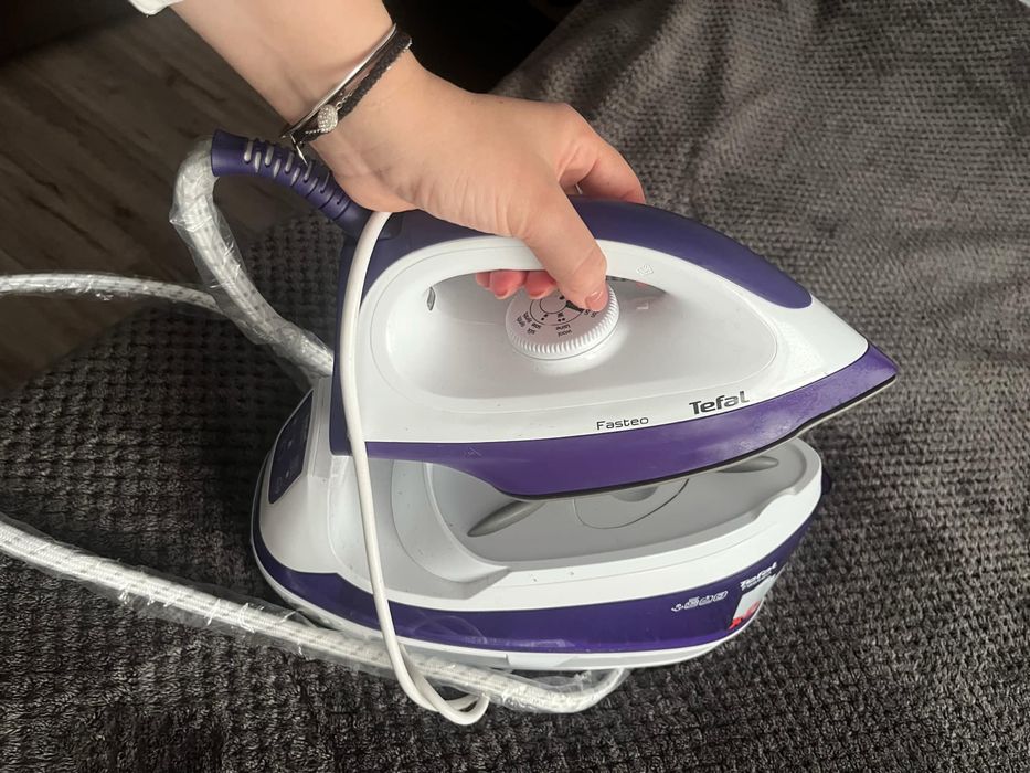 Statie de calcat Tefal