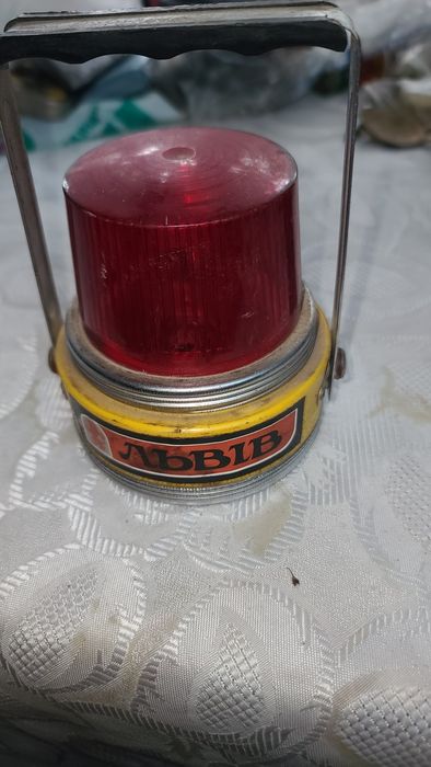 Фонарики разные эпохи.