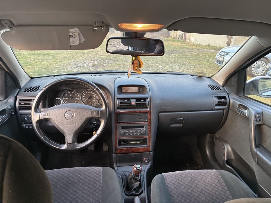 Vand Opel Astra 1,6 benzina