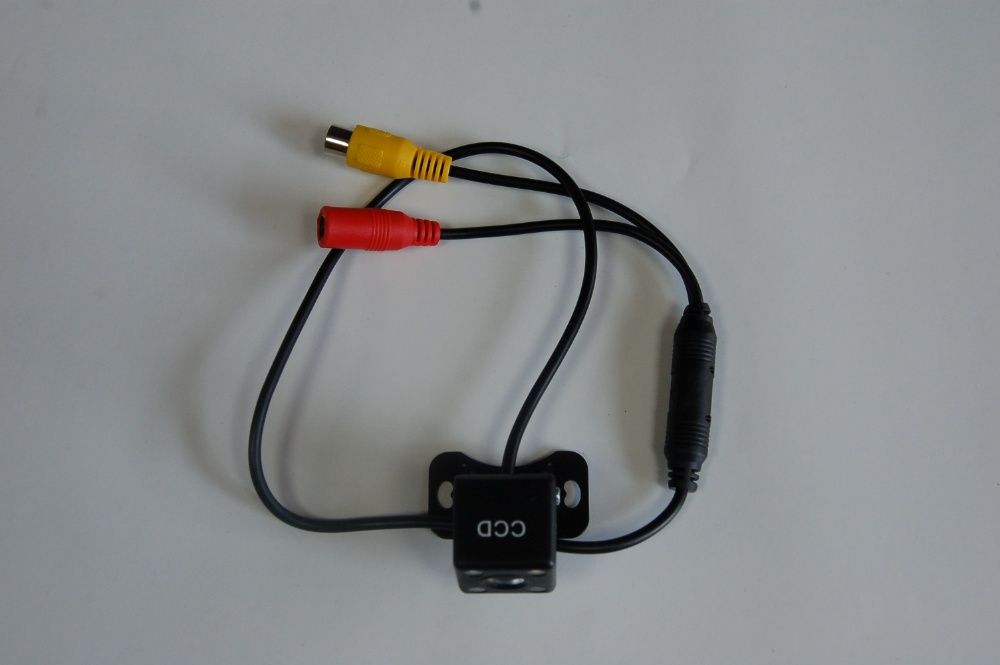 Универсална камера за задно виждане