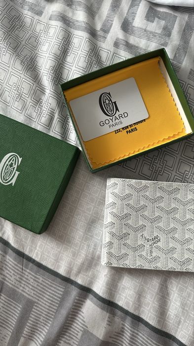 Goyard портмоне бяло
