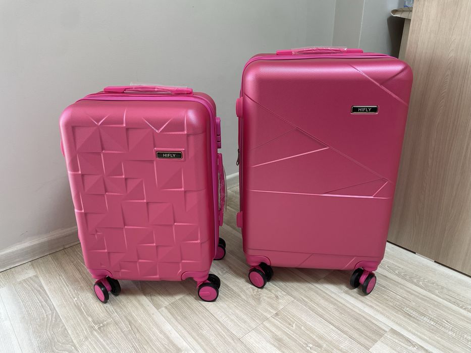 Маленькие и Средние чемоданы