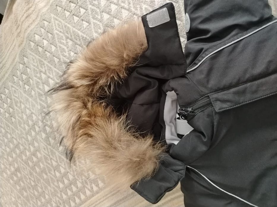 Зимний комбинезон для малыша.