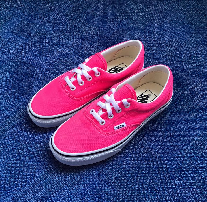 НОВИ Vans Era ОРИГИНАЛНИ дамски кецове - 37/23,5см