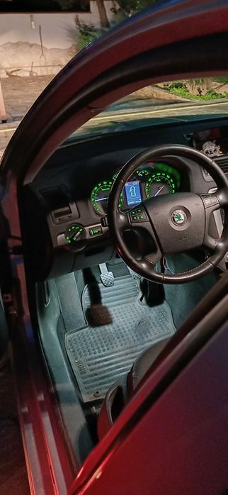 Шкода Октавия 4×4 2.0 TDI