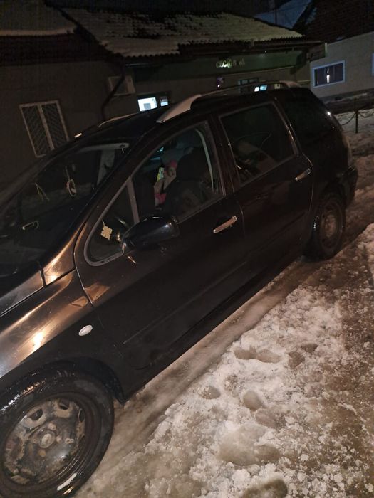 Vând Peugeot 307 sw