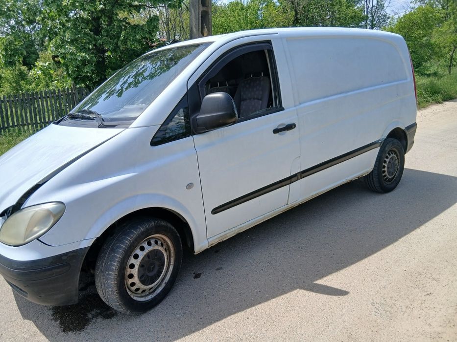 Dezmembrez Mercedes VITO W639 2005 2006 2007 2008 2.2 diesel