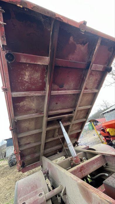 Bena camioneta basculabila