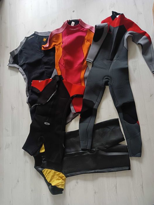 Costum Barbati/Femei