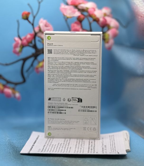 НОВО!!! Apple iPhone 16, 128GB, 5G, Ultramarine + адаптер Apple
