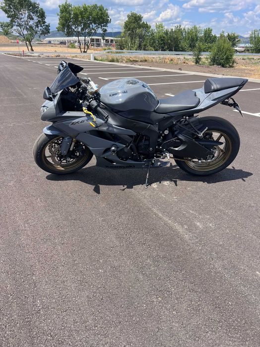 Kawasaki Ninja ZX6R