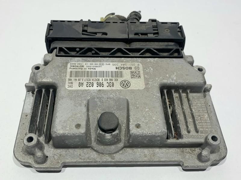 Calculator motor ECU Volkswagen Golf 5 03C906022AQ 1.4 tsi CAXC