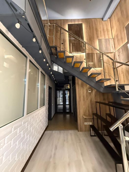 Сдам помещение на левом берегу