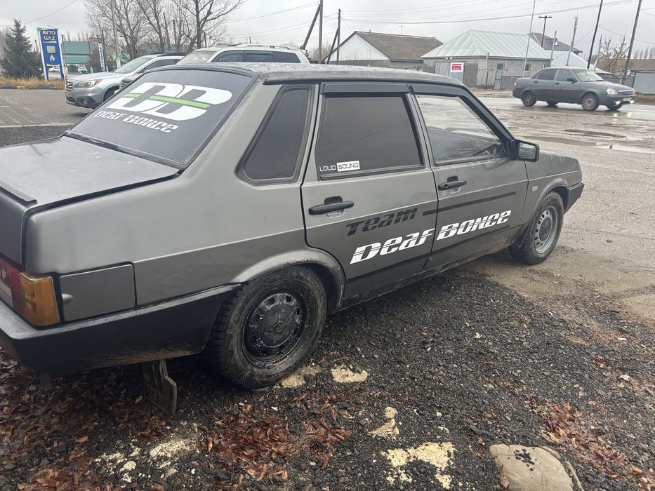 Продам ваз 21099