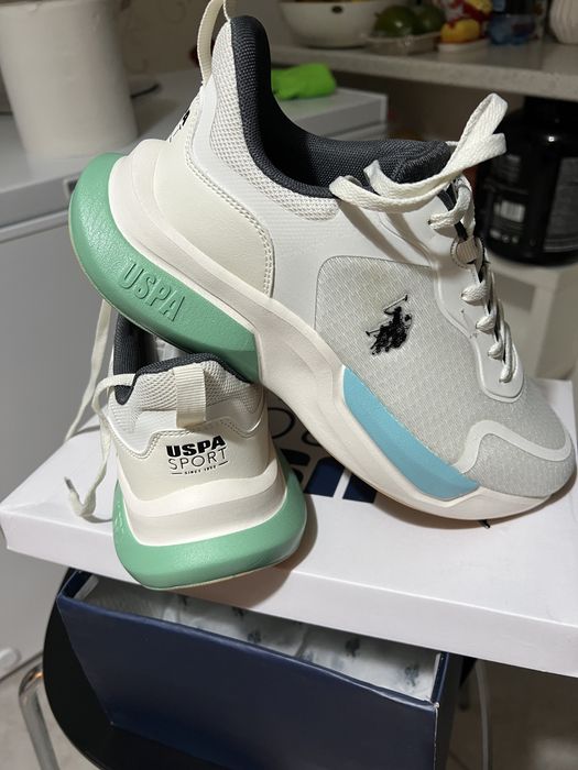 Adidasi sport Polo NOI