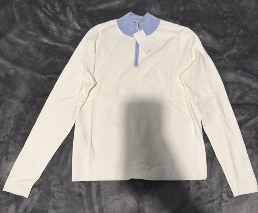 Pulover cu fermoar la guler