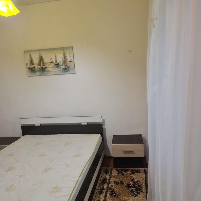Închiriez apartament 2 camere G.Enescu (Albina)